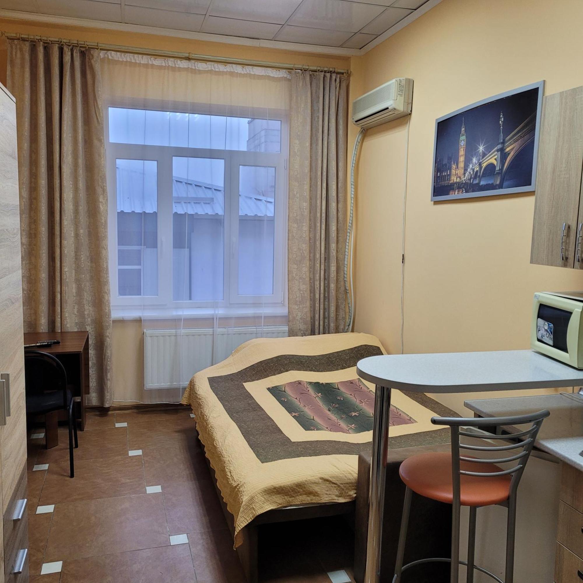 Студия Возле Метро Академика Павлова Charkiw Exterior foto